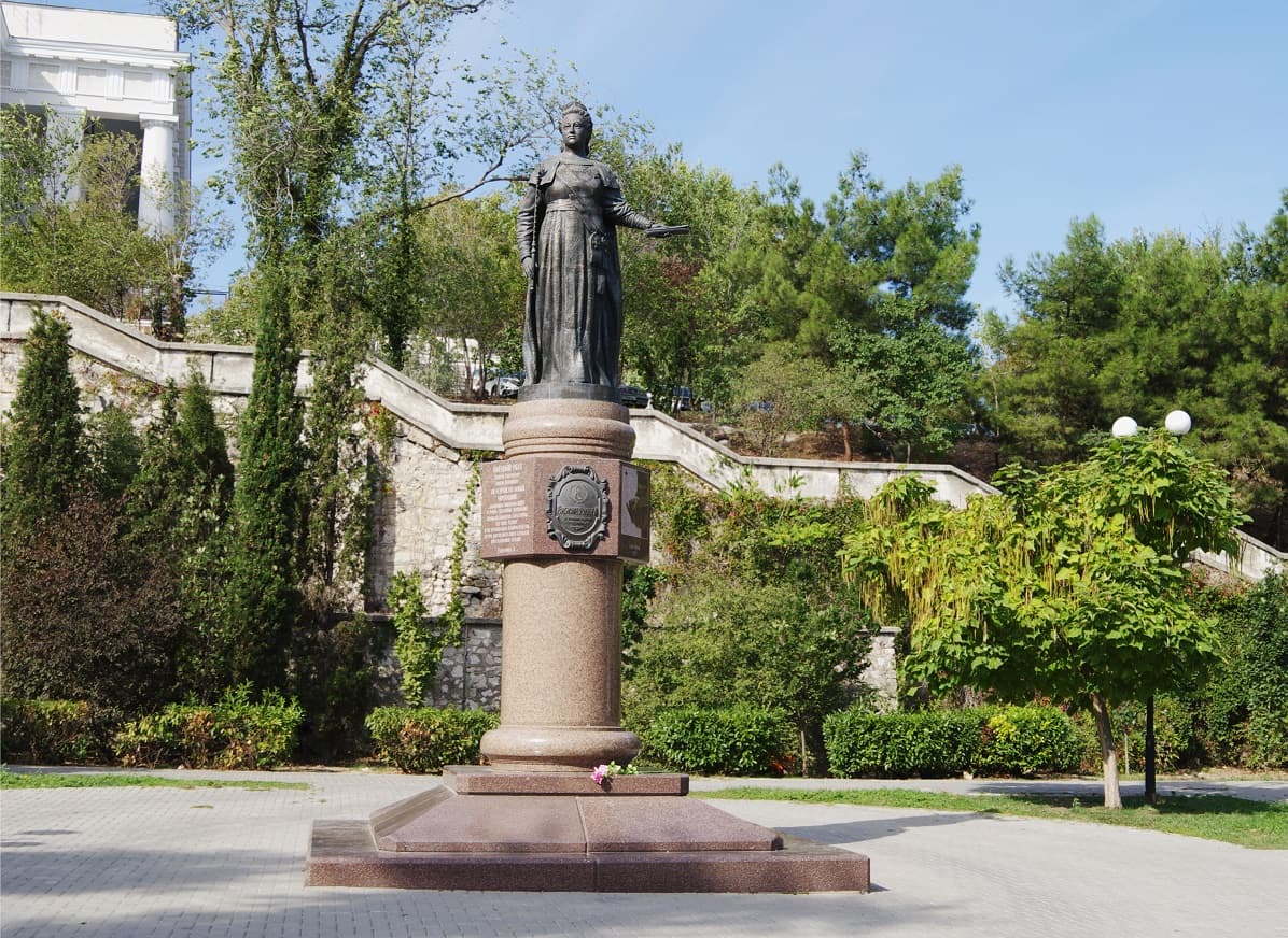Памятник Екатерине Великой