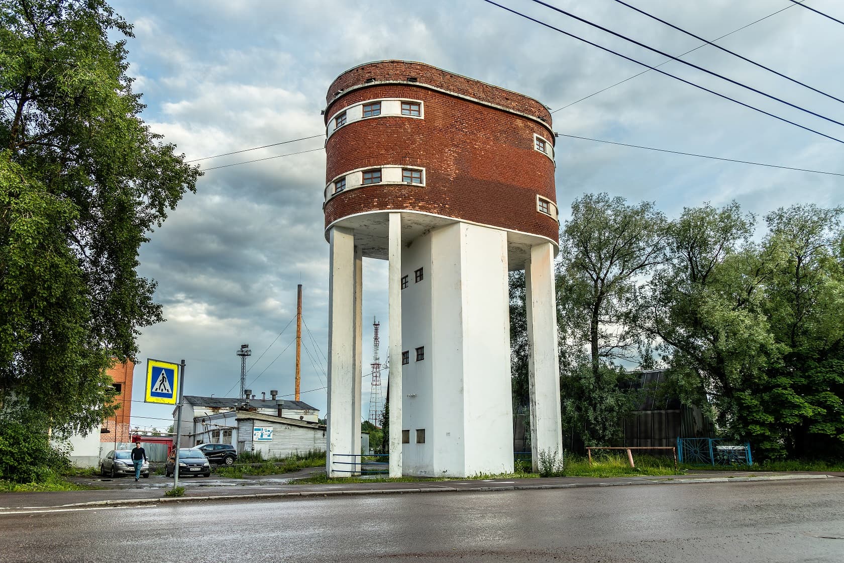 Здание водонапорной башни 