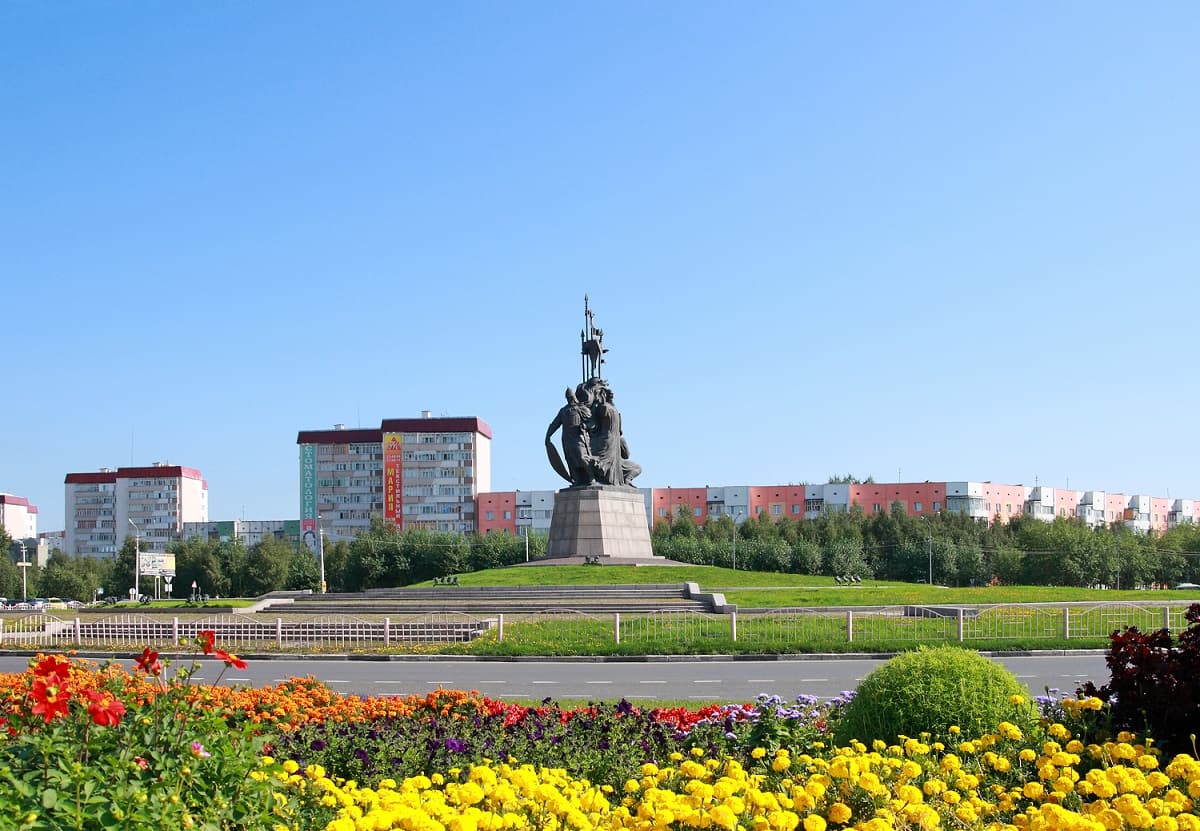 Памятник основателям города Сургута