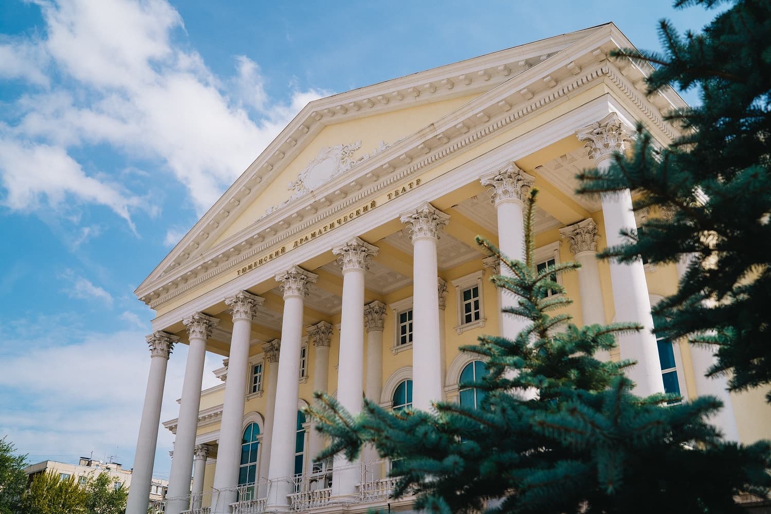 Тюменский драматический театр 