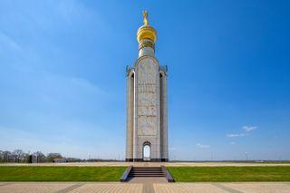 Город первого салюта