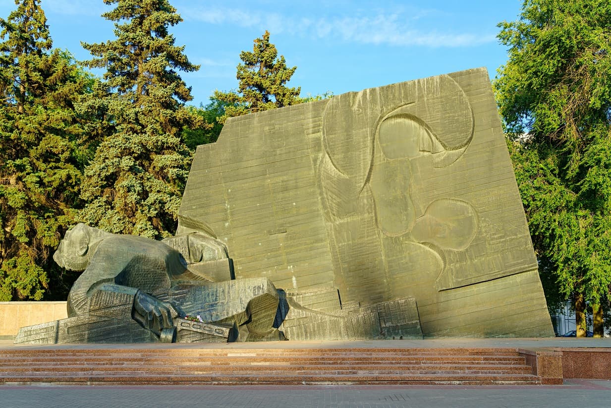 Памятник Славы