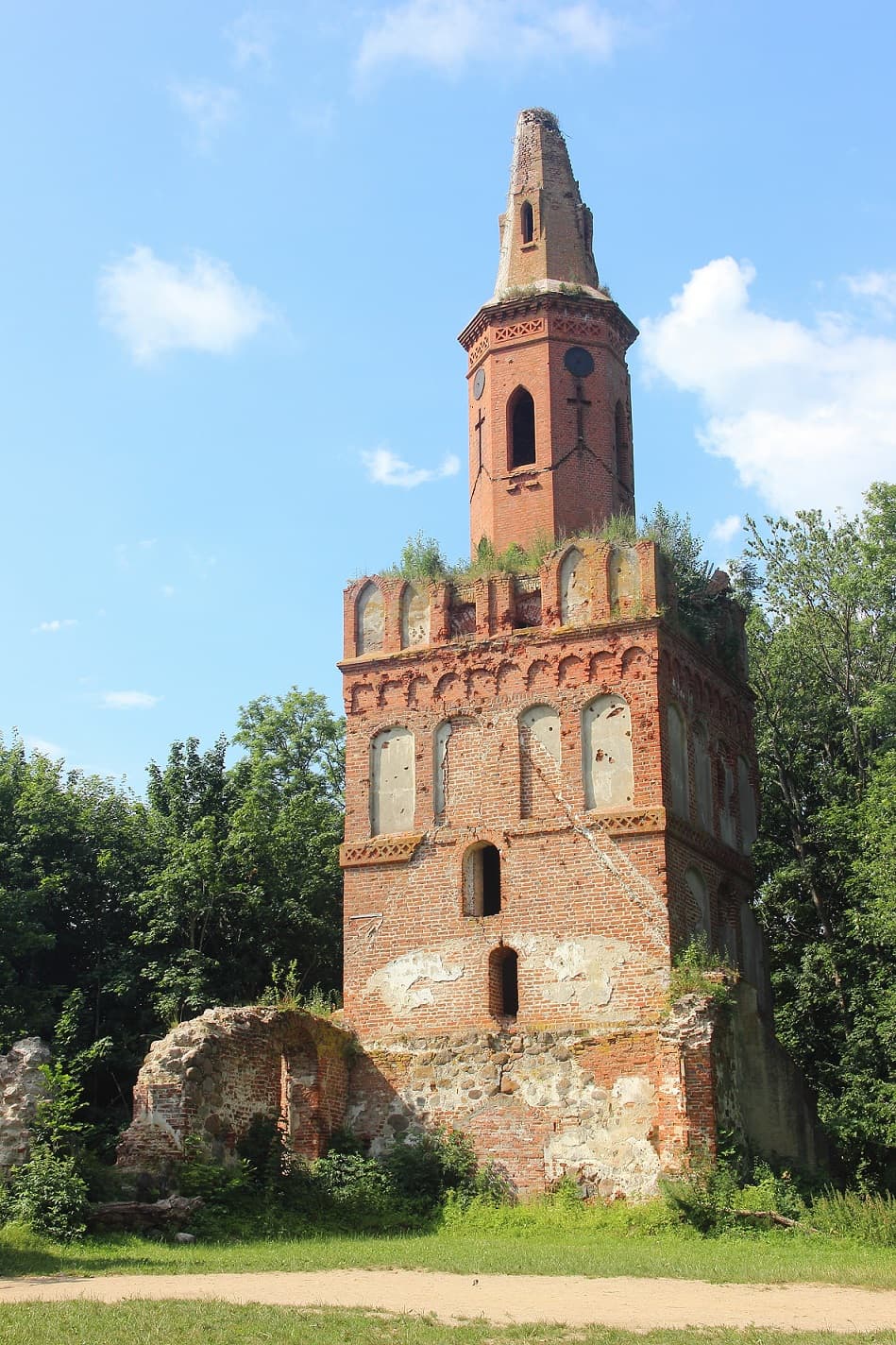 Кирха Ундервангена