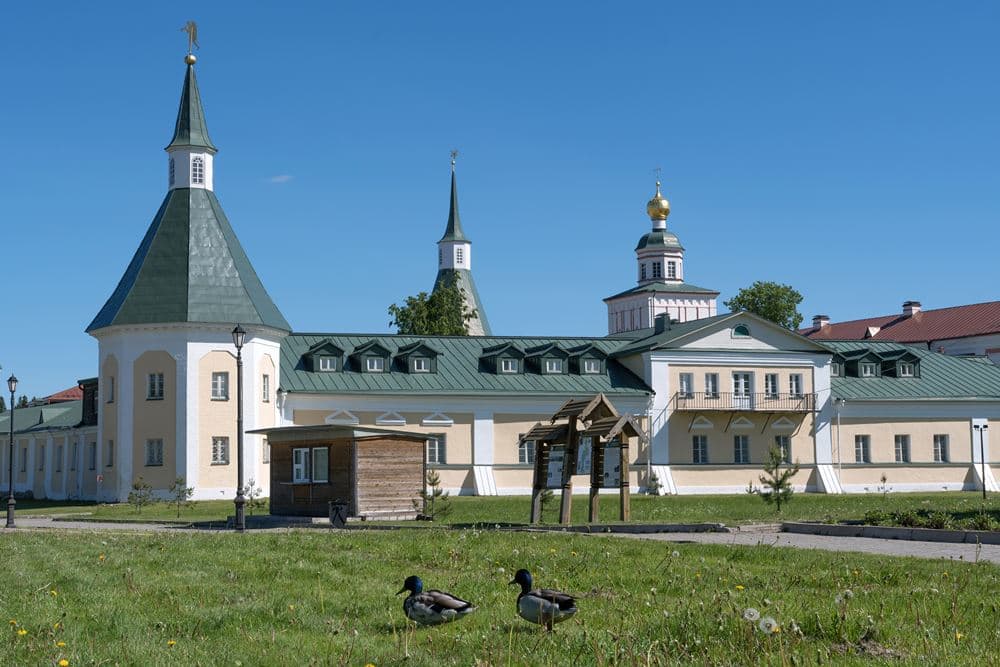 Валдайский Иверский монастырь