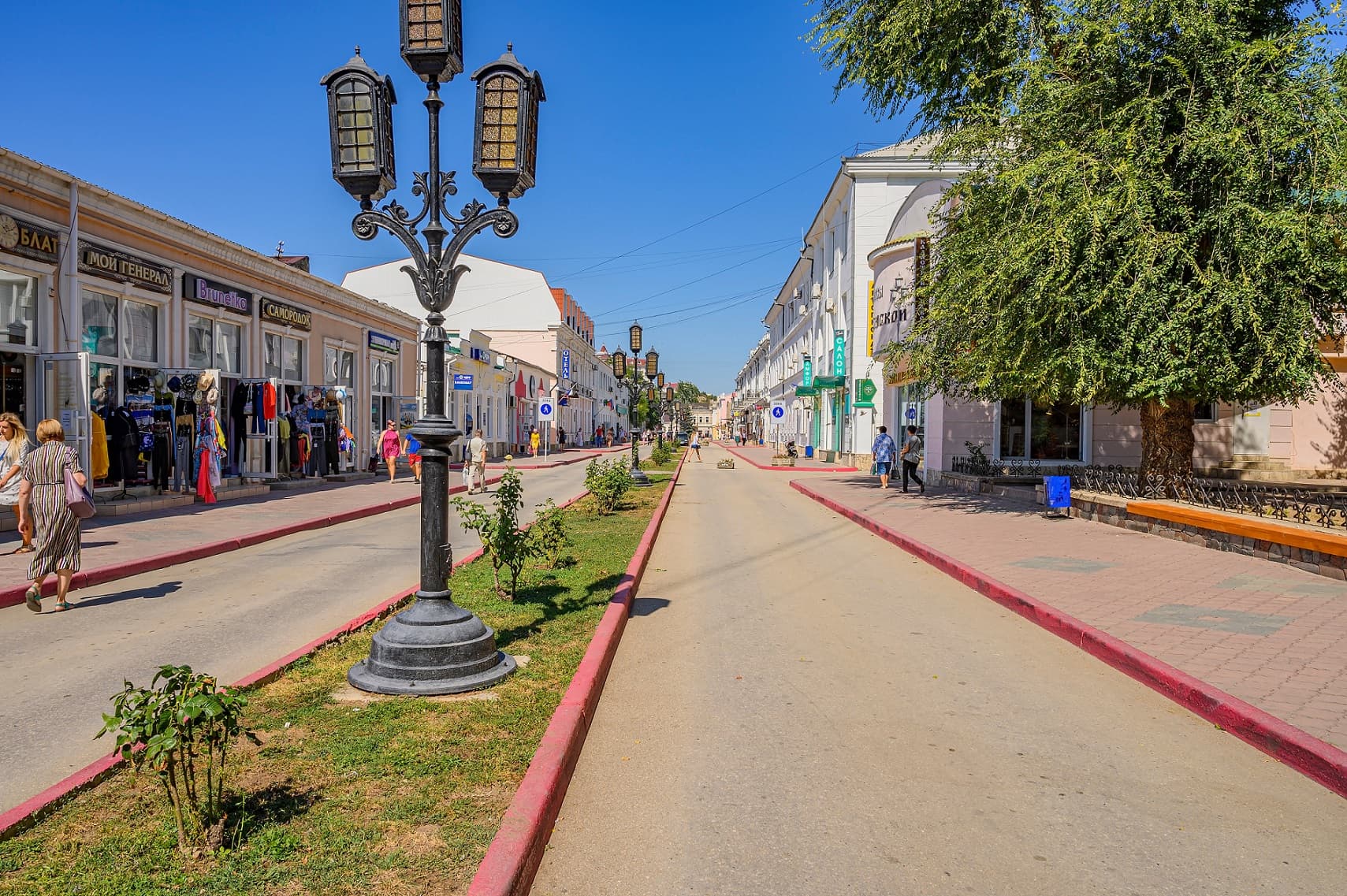 Улица Земская