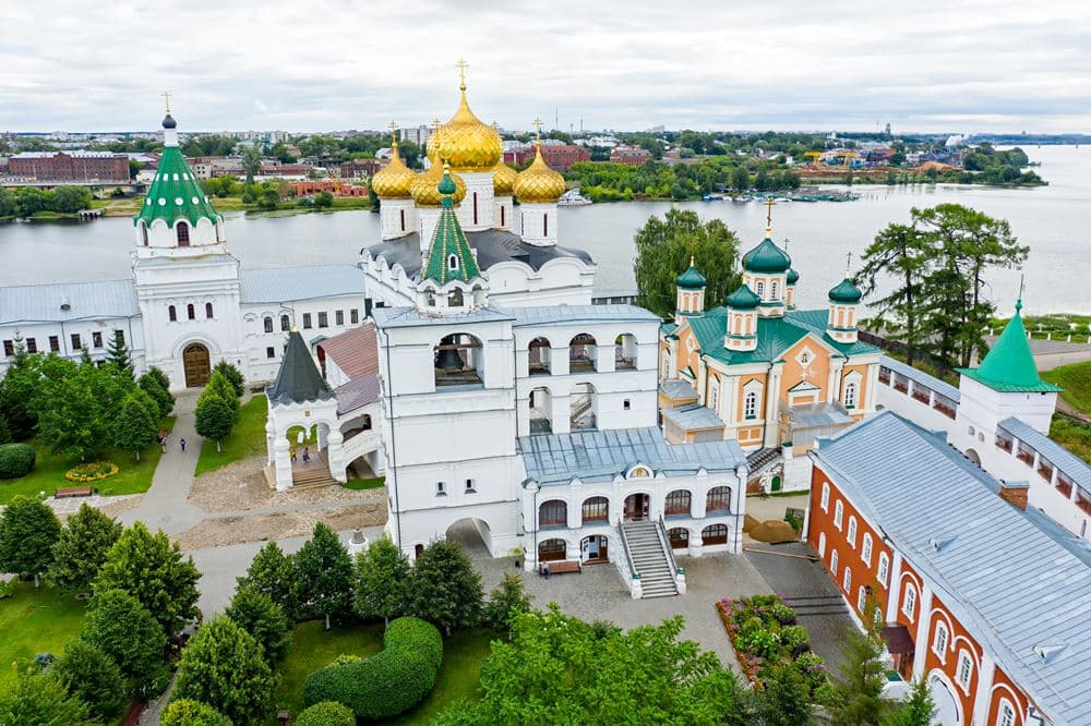 Свято-Троицкий Ипатьевский мужской монастырь