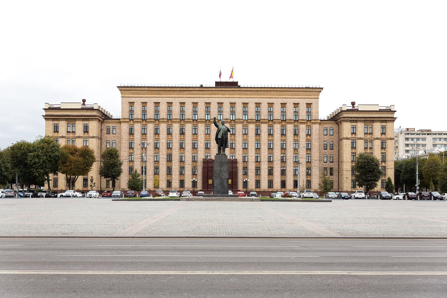  Площадь Ленина