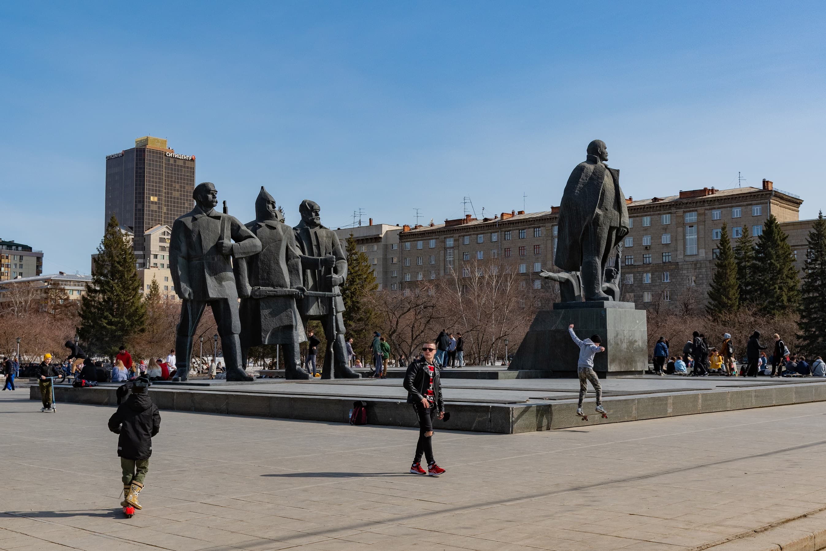 Площадь Ленина