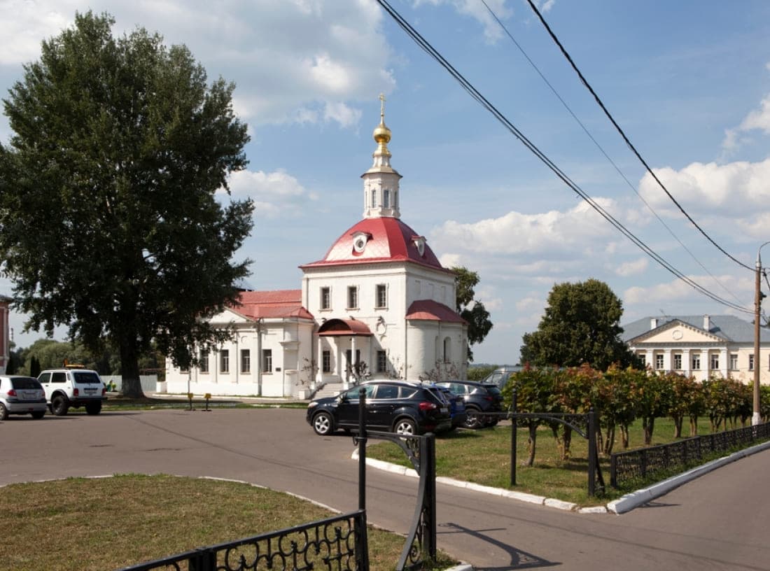 Храм Воскресения Словущего