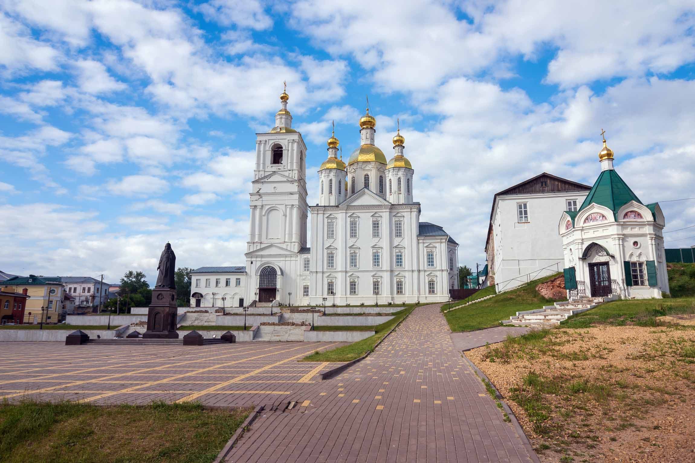 Соборная площадь 