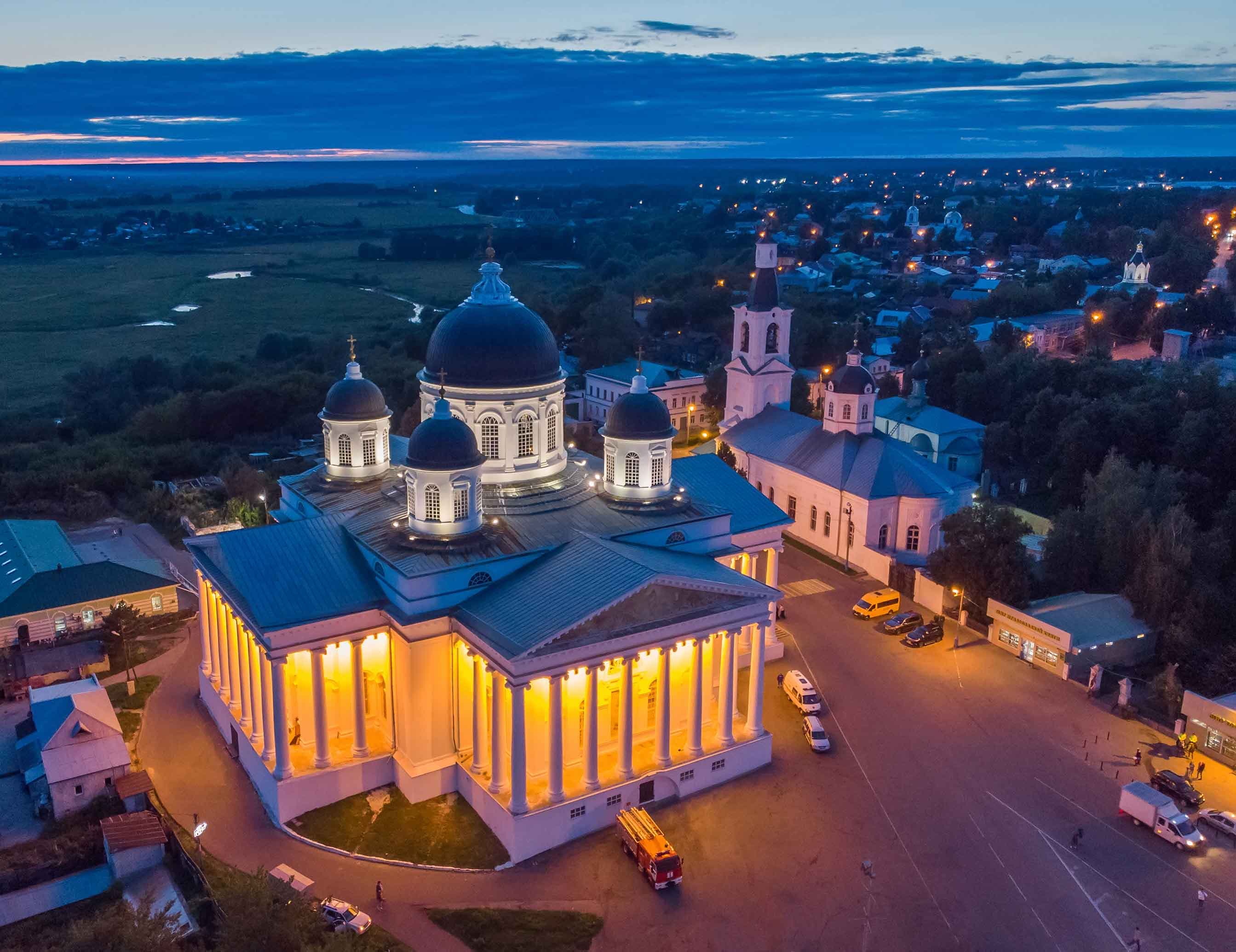 Соборная площадь 