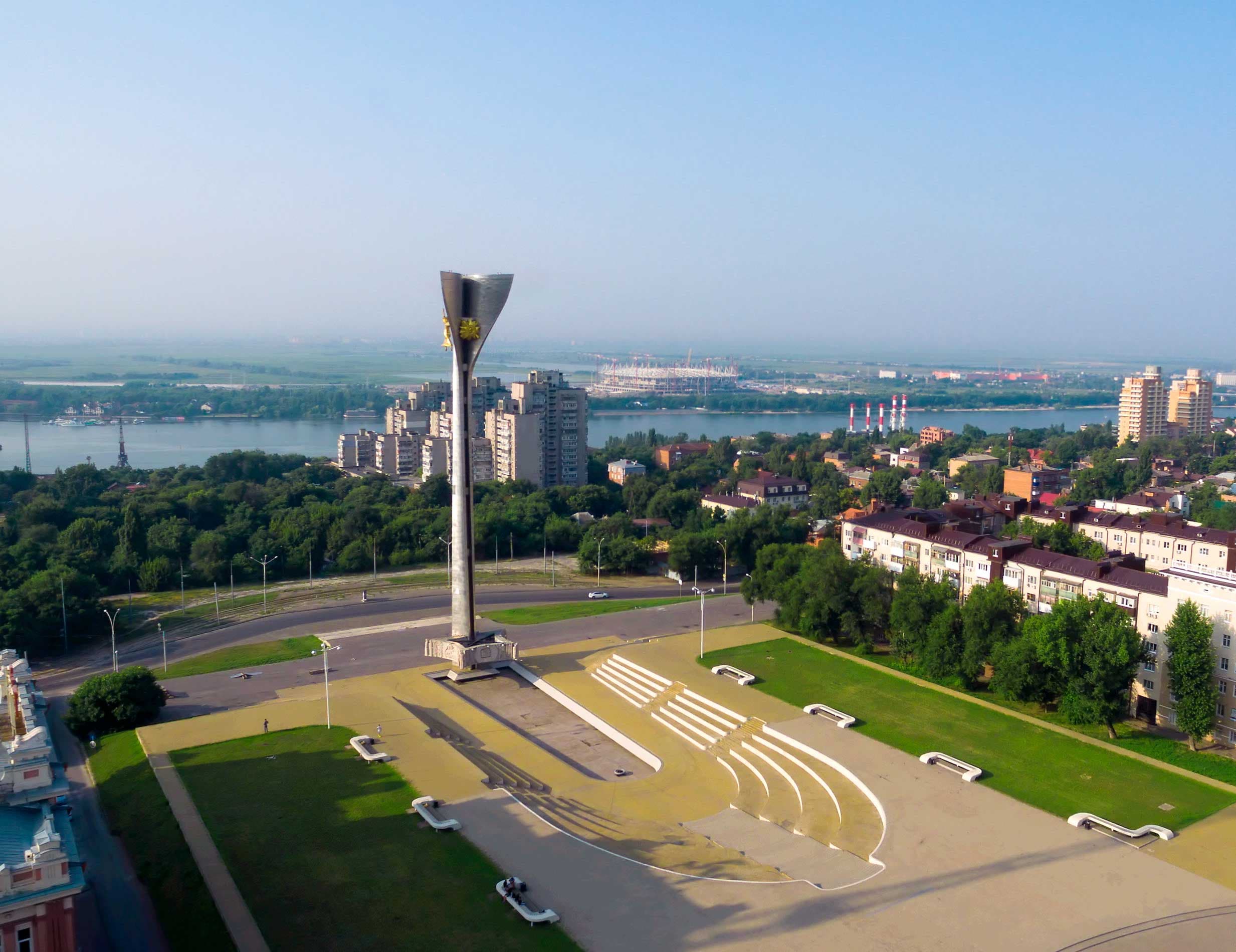 Театральная площадь 