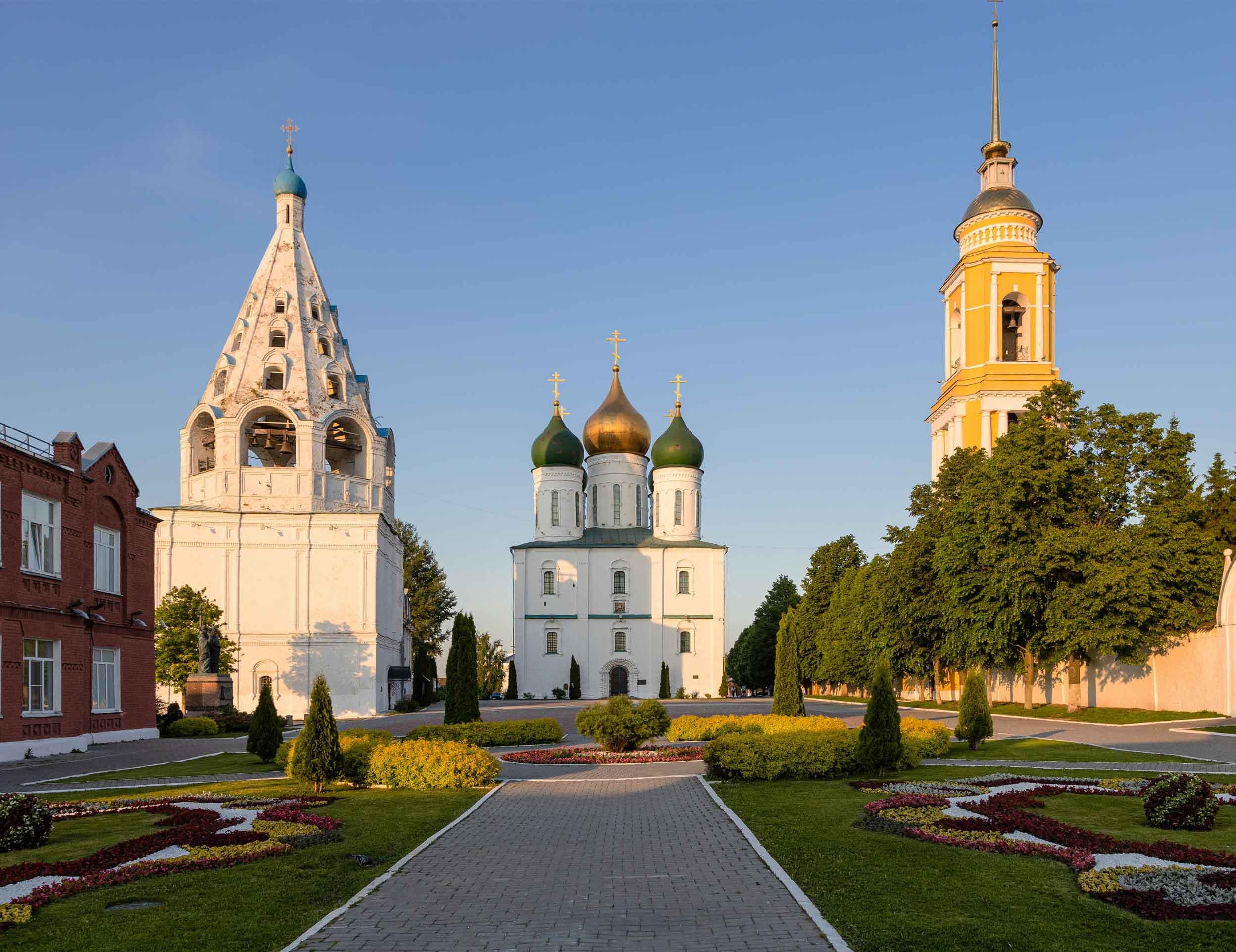 Соборная площадь