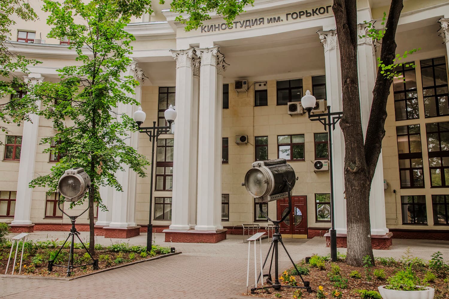 Киностудия имени М. Горького
