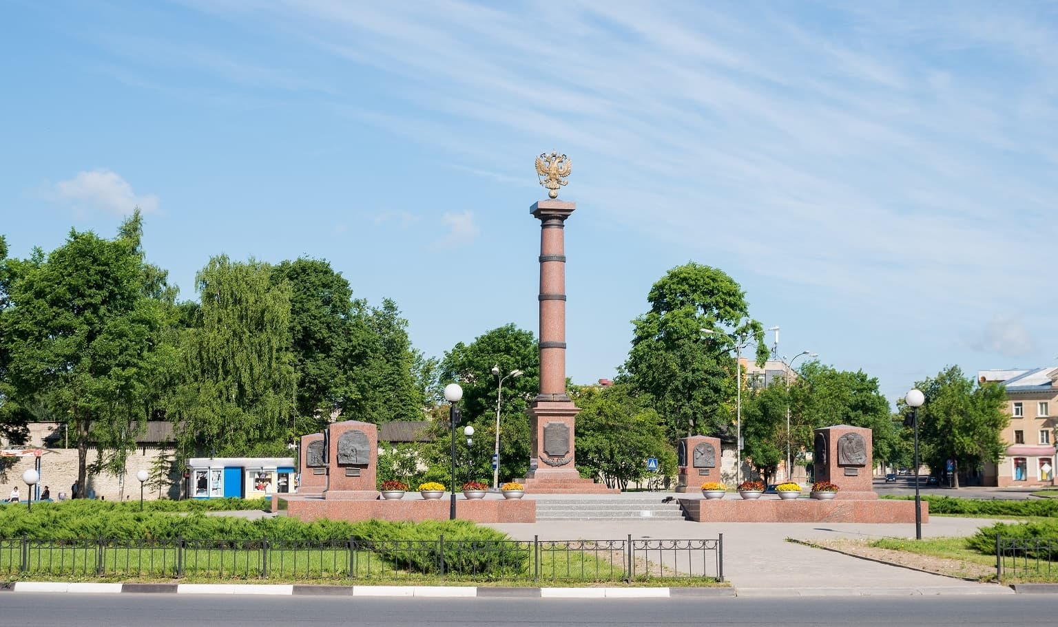Стела «Город воинской славы» в Пскове