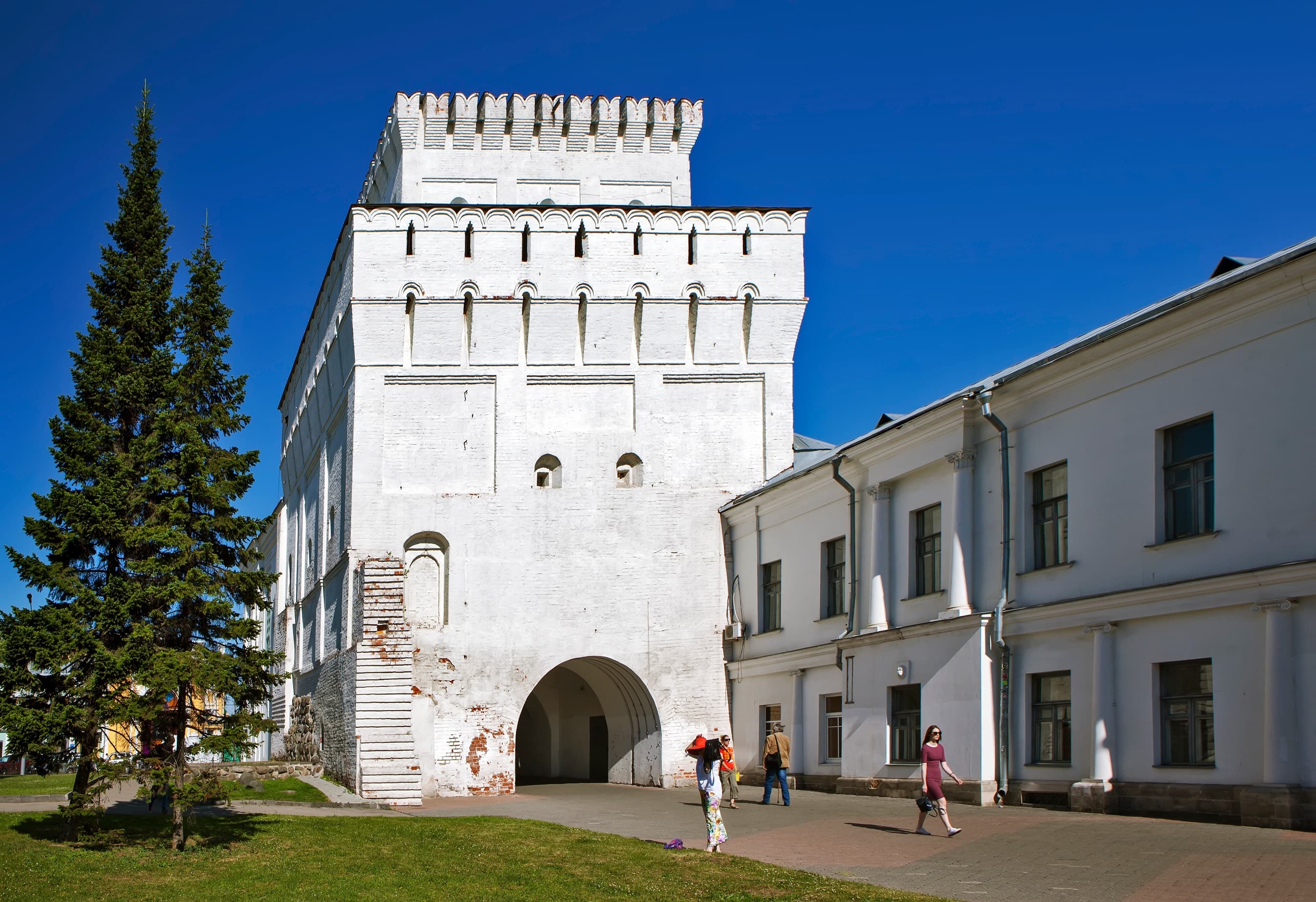 Знаменская (Власьевская) башня