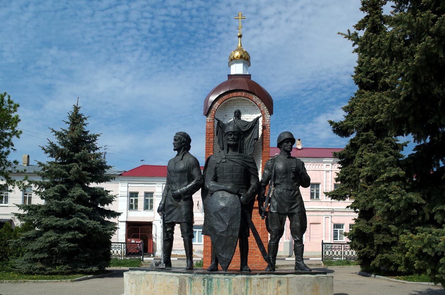 Памятник защитникам Ельца в честь 850-летия города