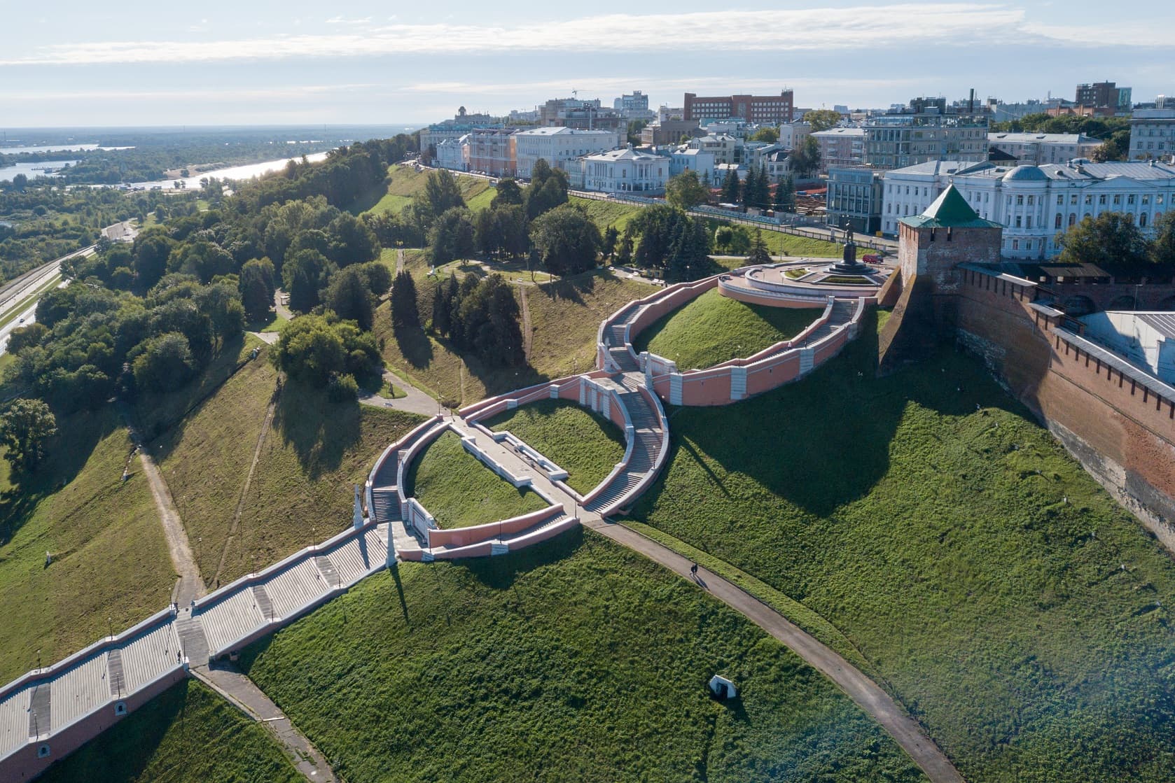 Чкаловская лестница
