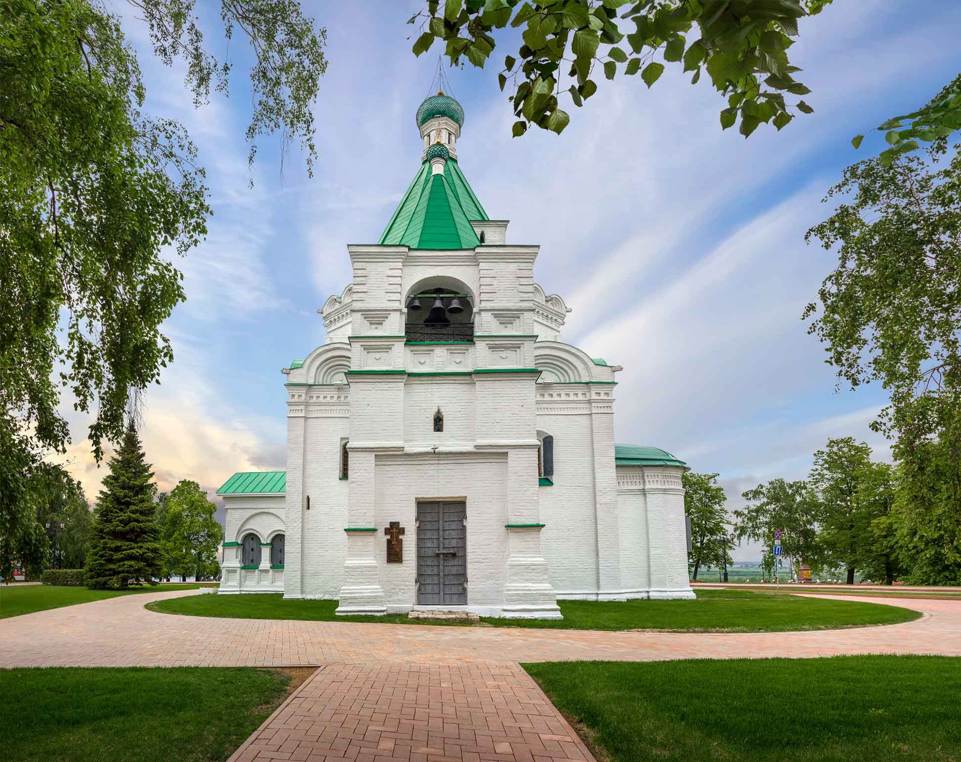 Собор Архангела Михаила