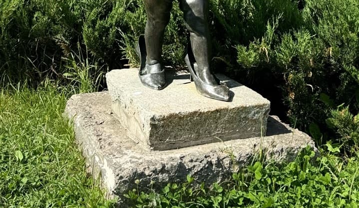 Шаг вперед