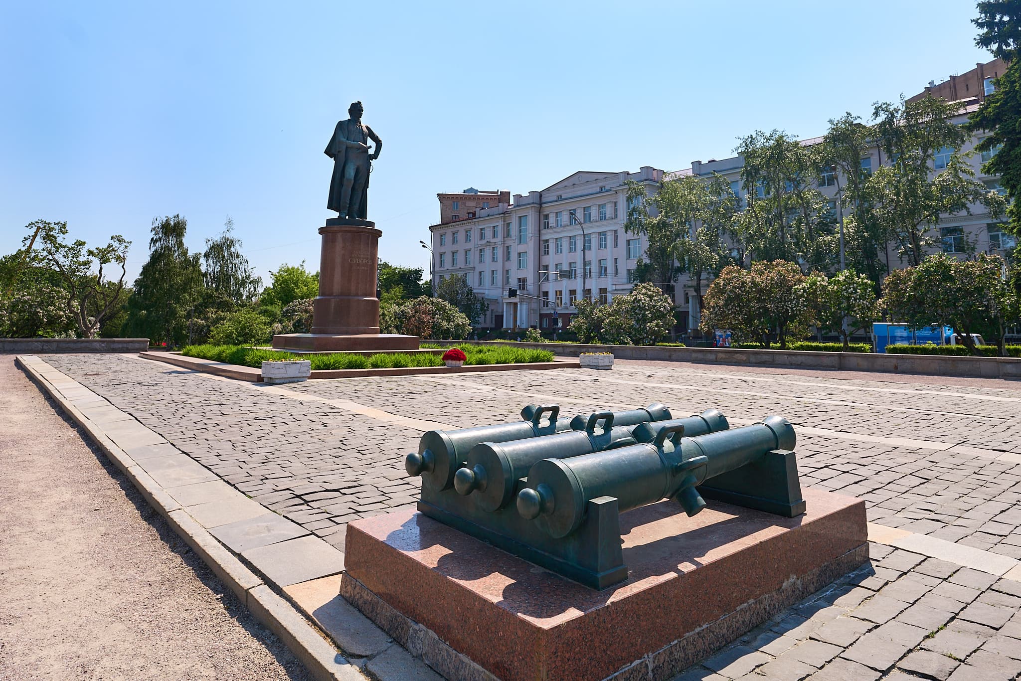 Памятник Александру Суворову
