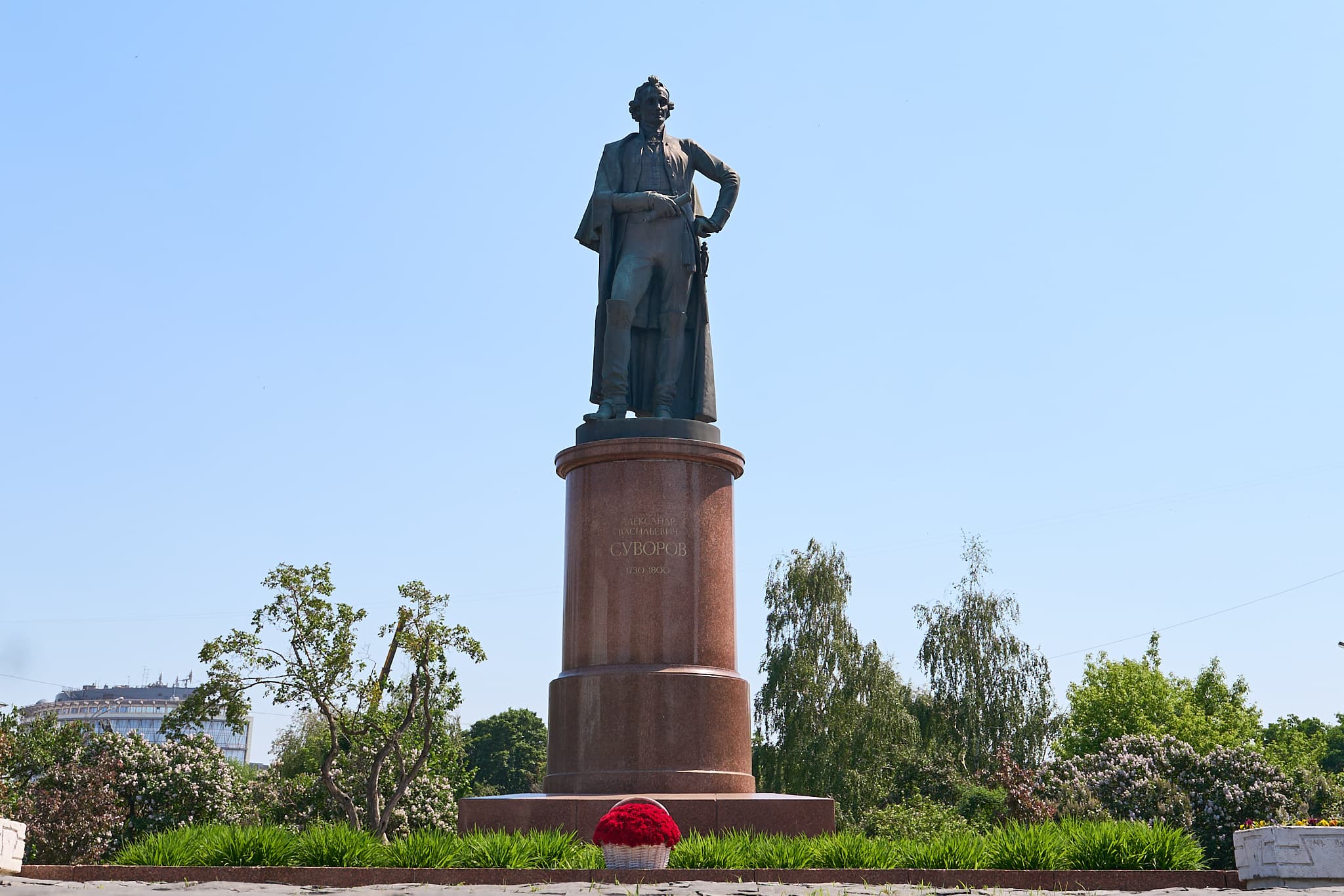 Памятник Александру Суворову