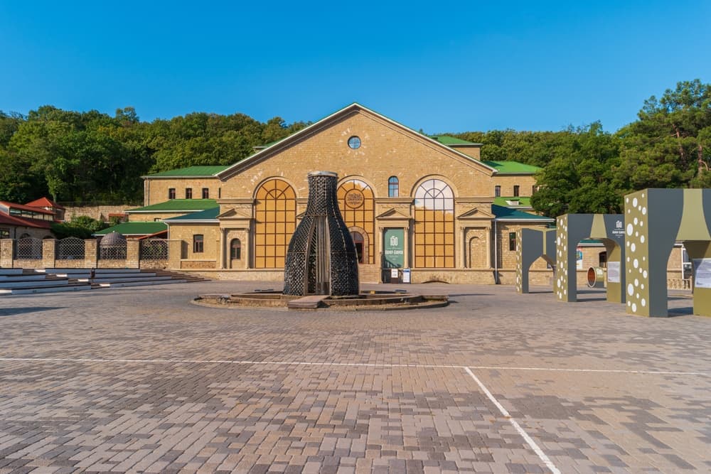 Русский винный дом «Абрау-Дюрсо»