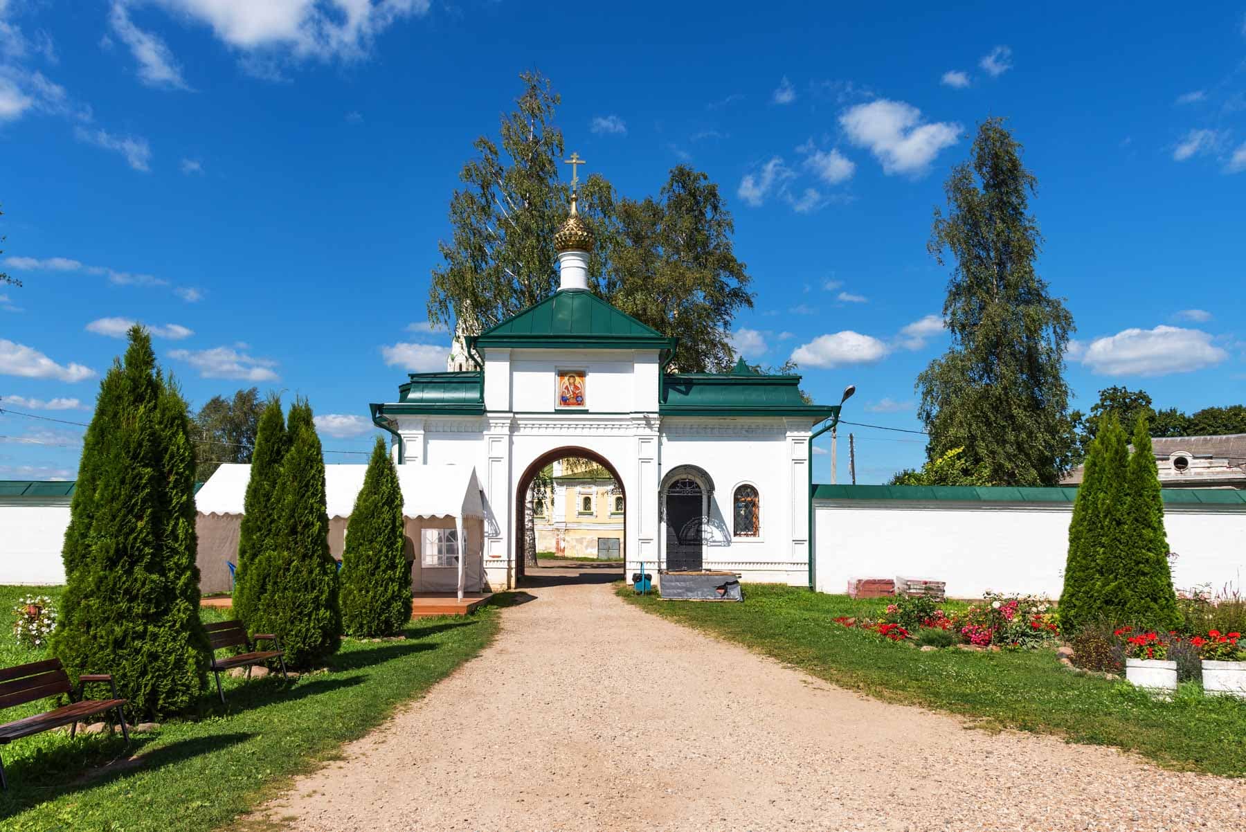 Воскресенский Угличский мужской монастырь