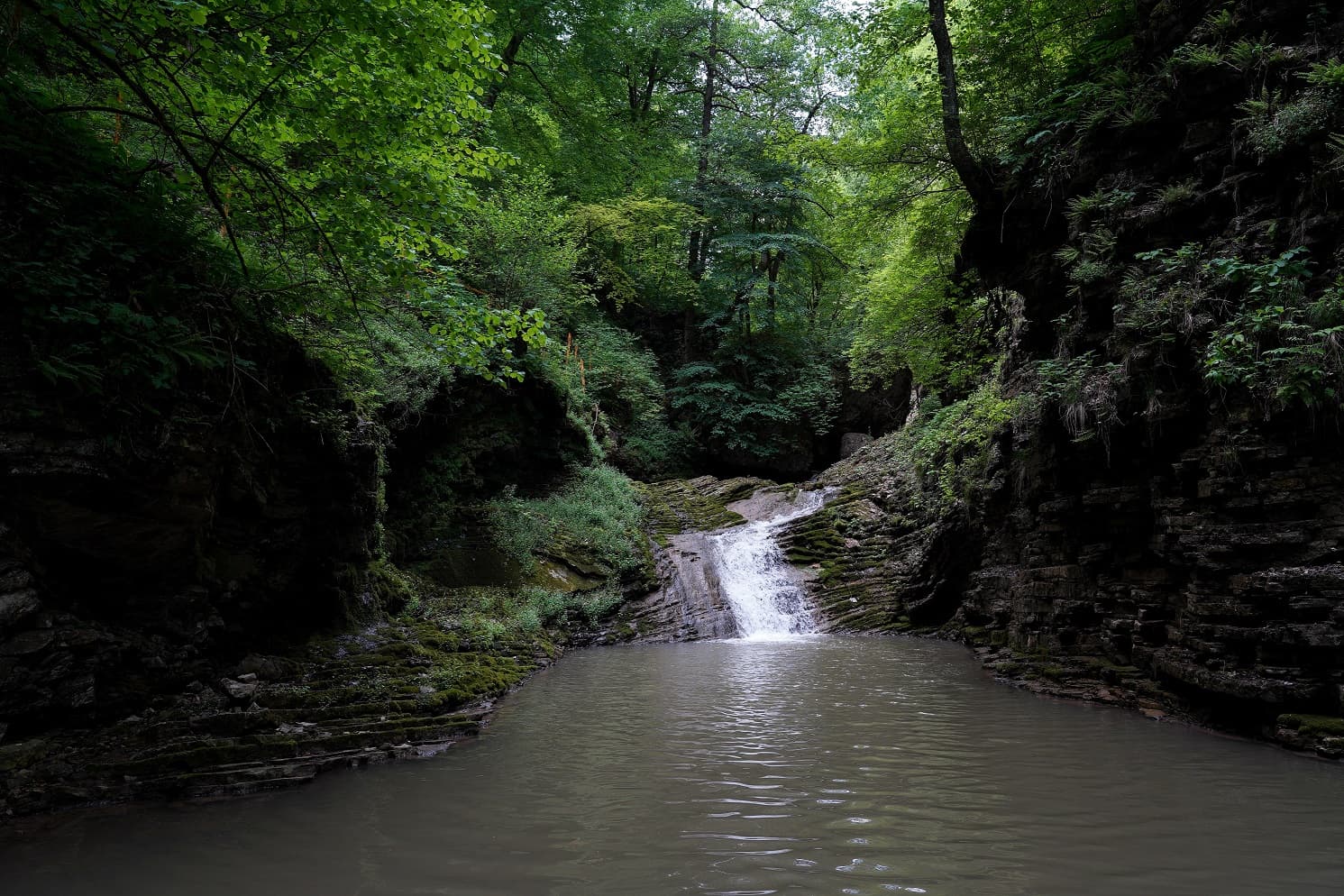 Водопады Руфабго