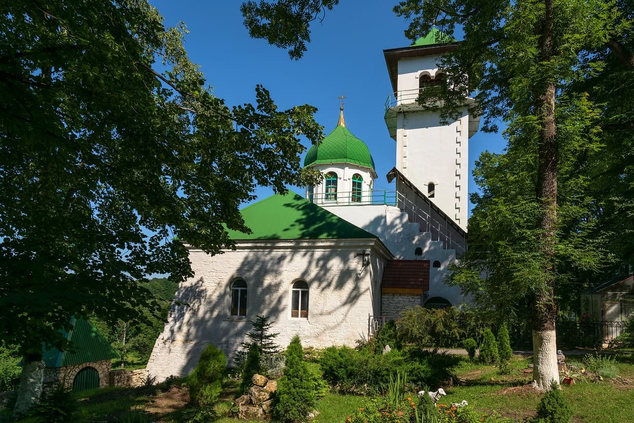 Свято-Михайловский монастырь
