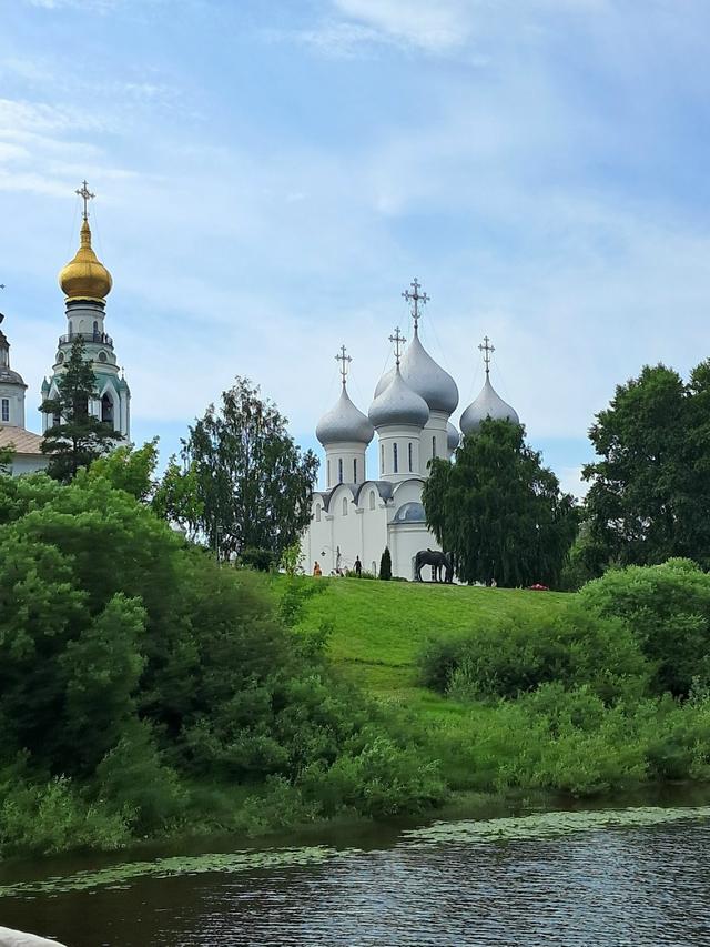 Из Вологодского городища в город Вологду