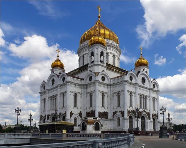 Дорога к Храму. Храм Христа Спасителя