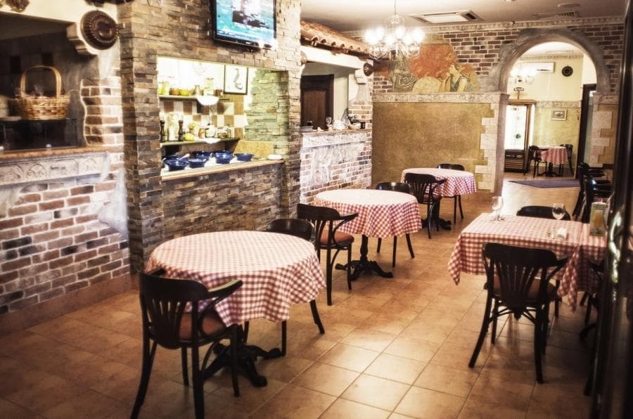Mama Roma на Старой Деревне