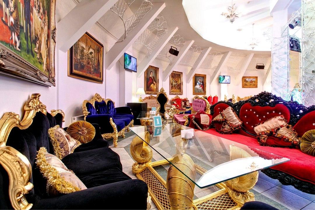 Галерея Hall Горки-10