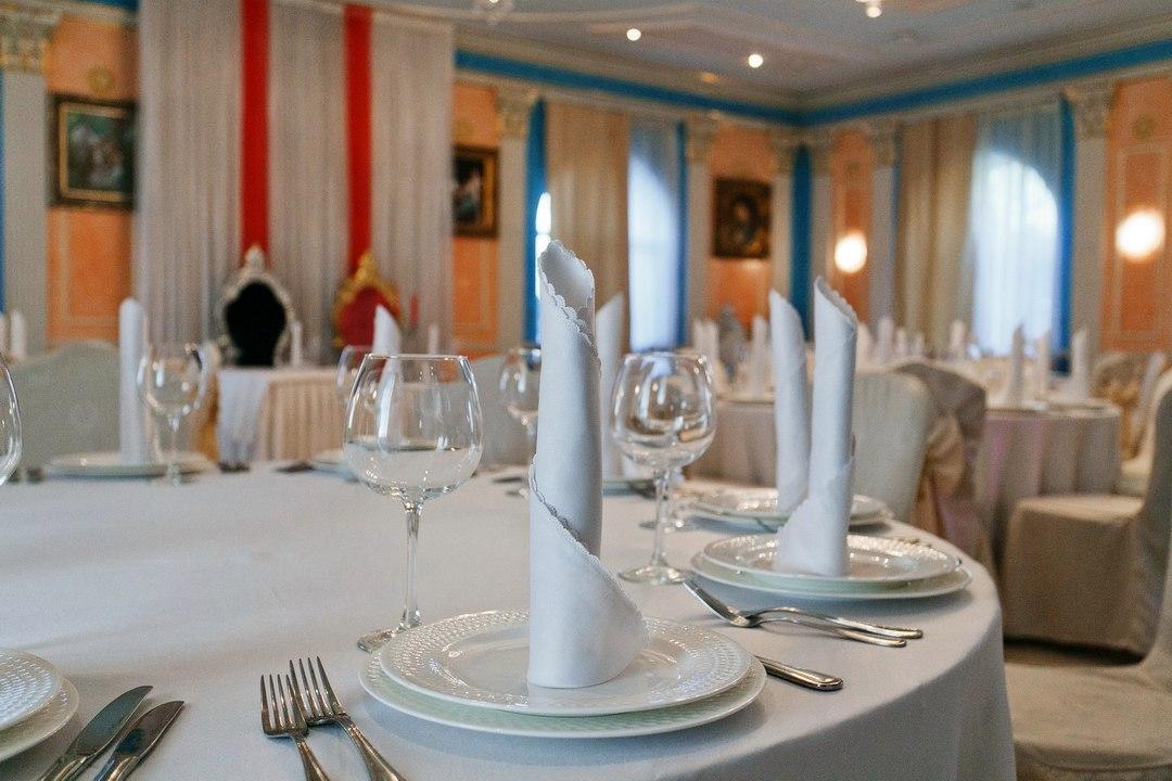 Галерея Hall Горки-10