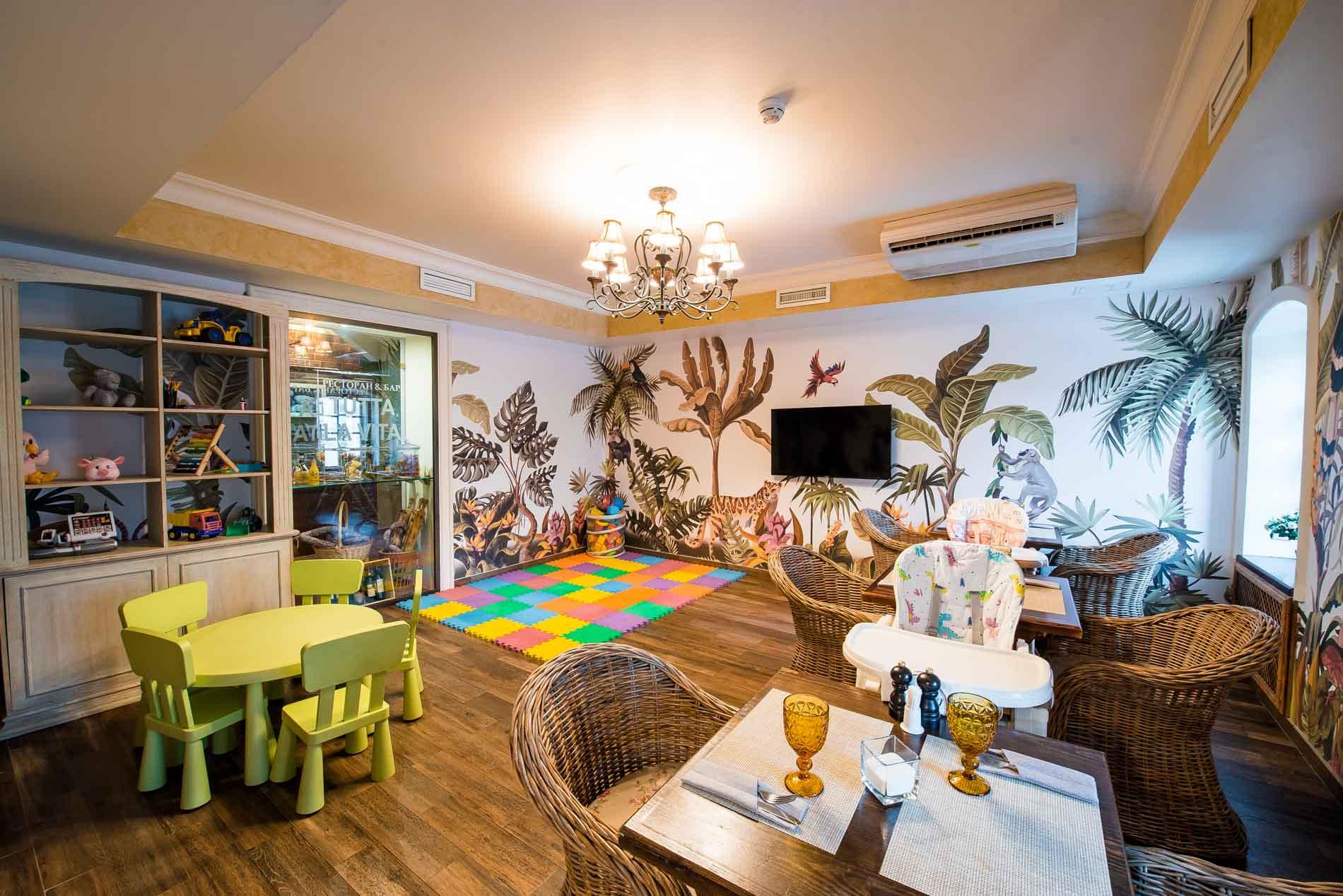 Tutta La Vita Restaurant
