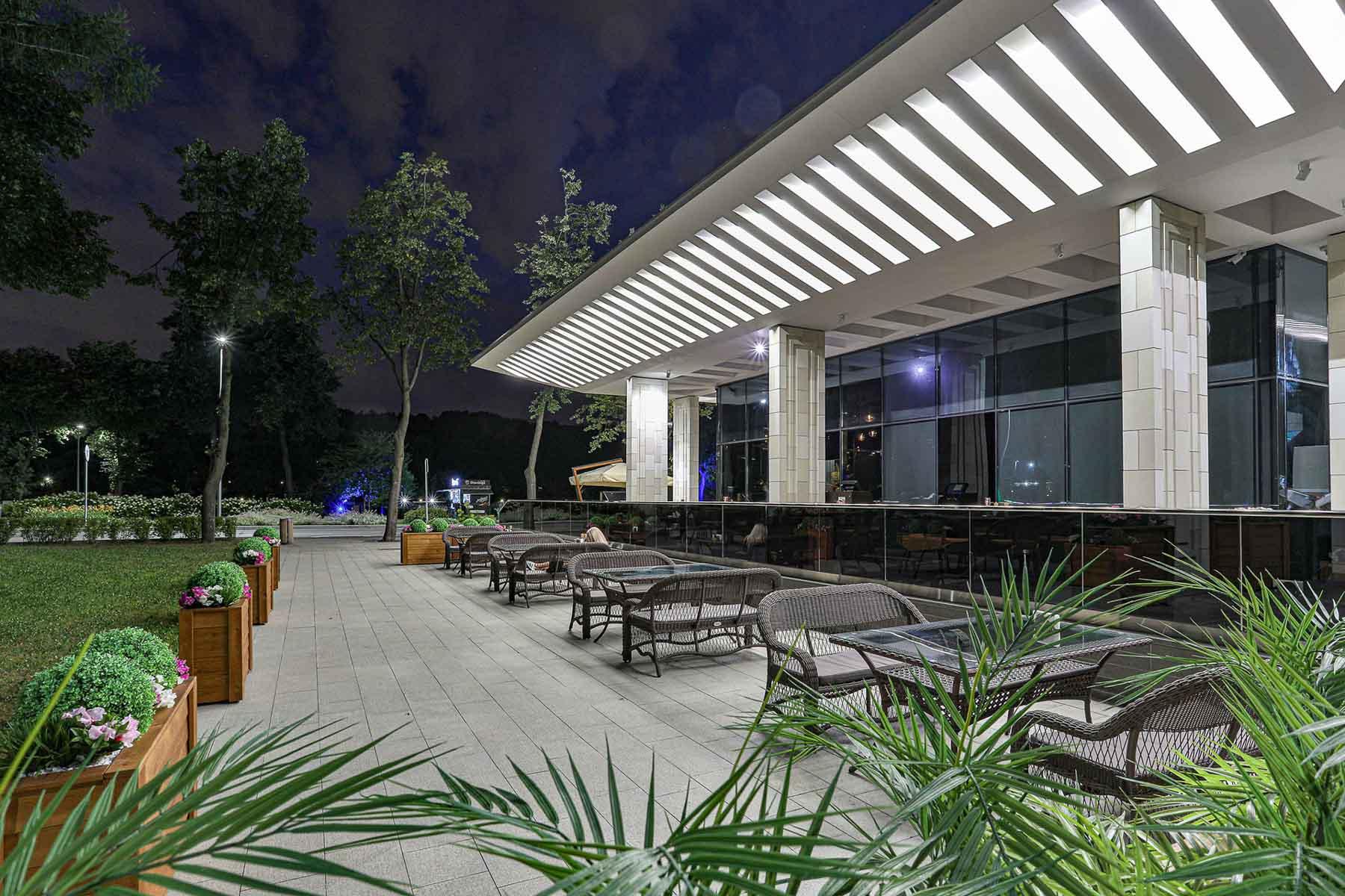 Ресторан Veranda Riverside