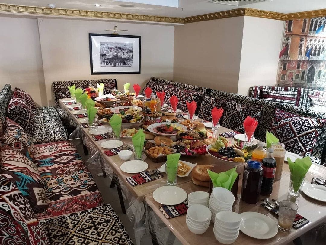 Ресторан Lazzat House