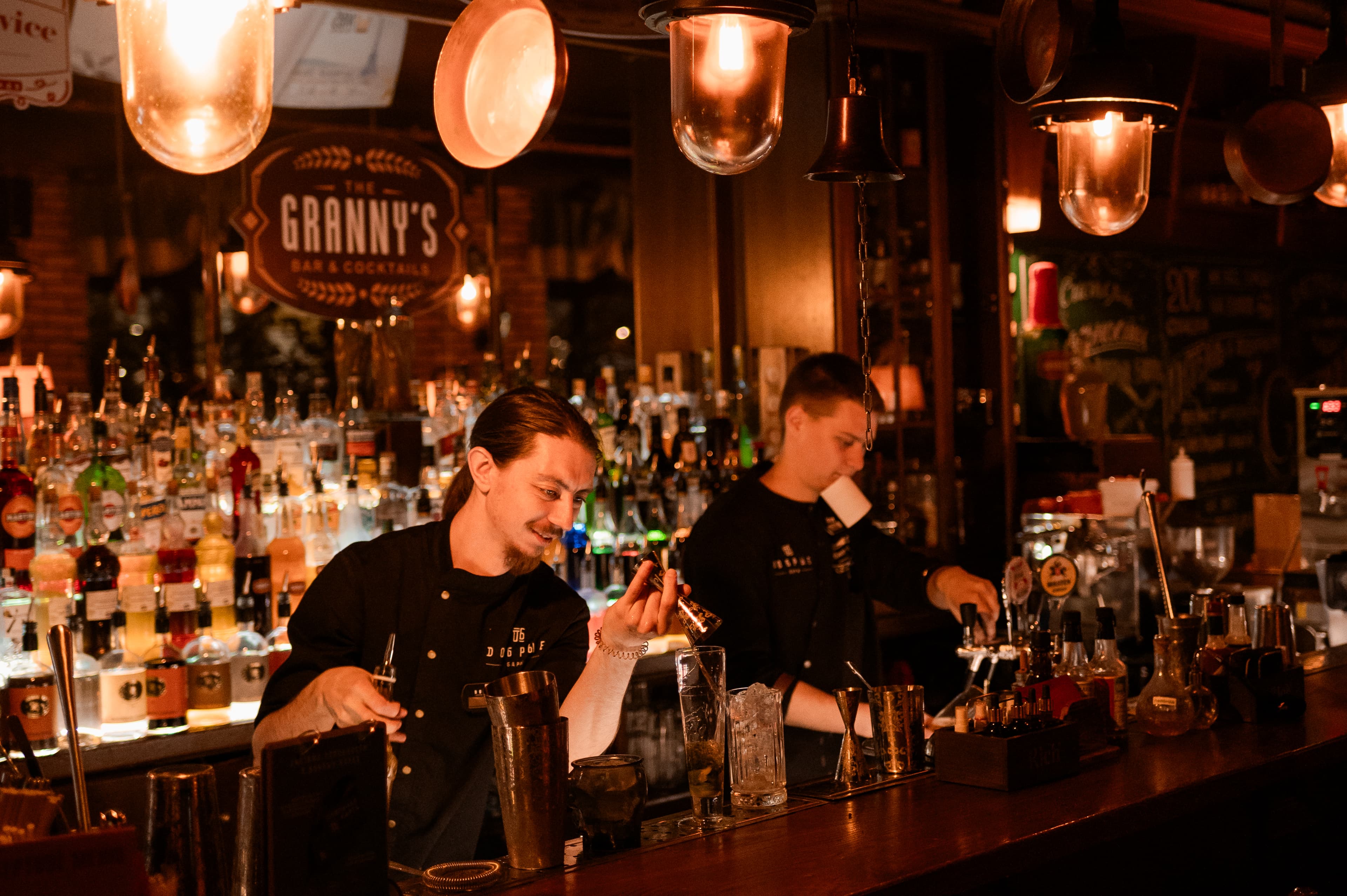 Коктейльный бар Granny's bar