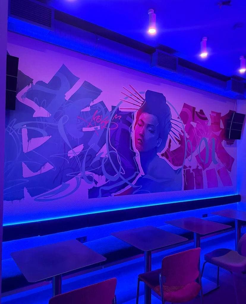 JRoom Kitchen & Bar
