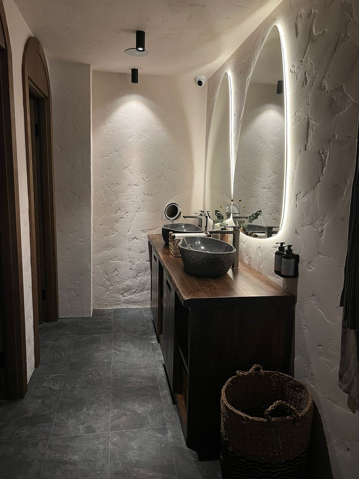 Co-Co Chalet