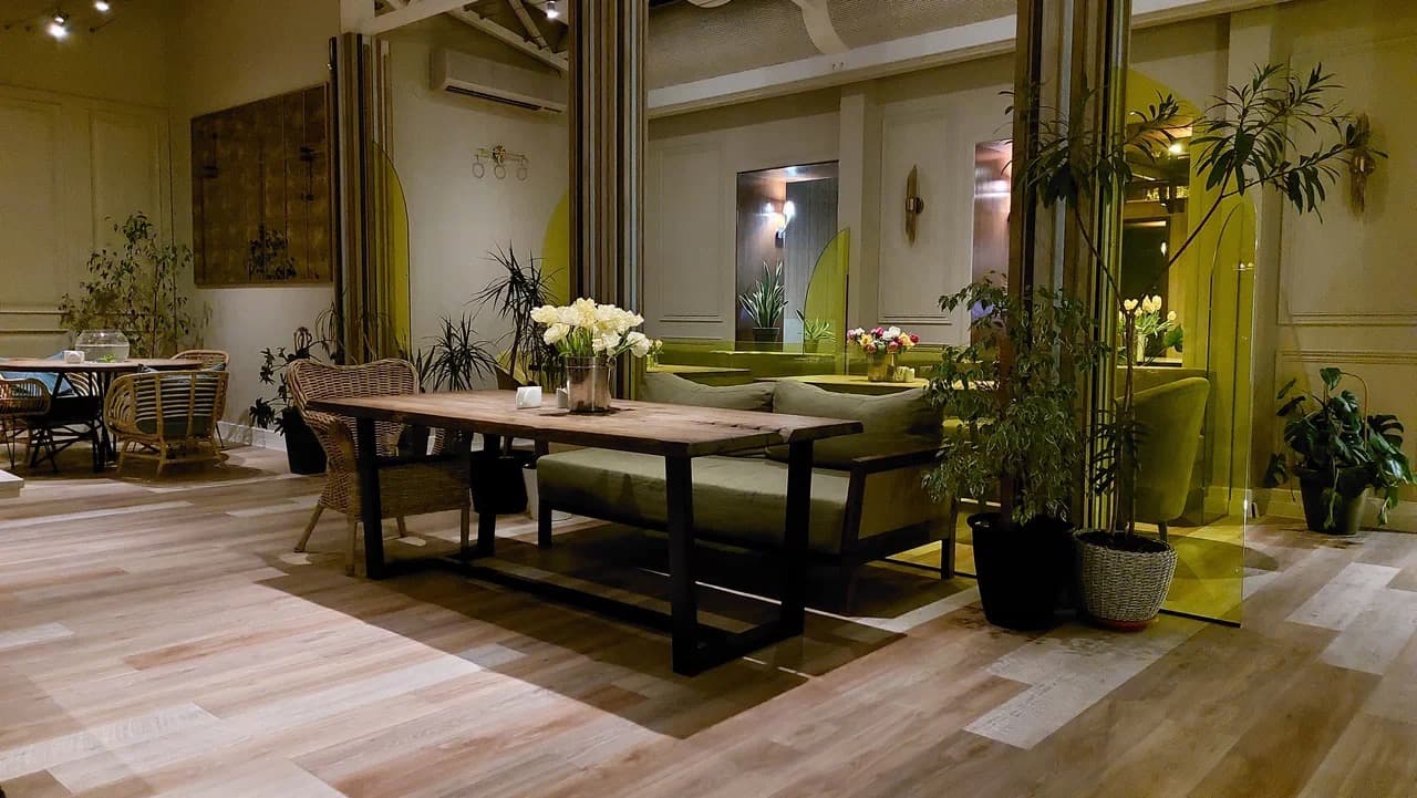 Feola`s Kitchen & Wine