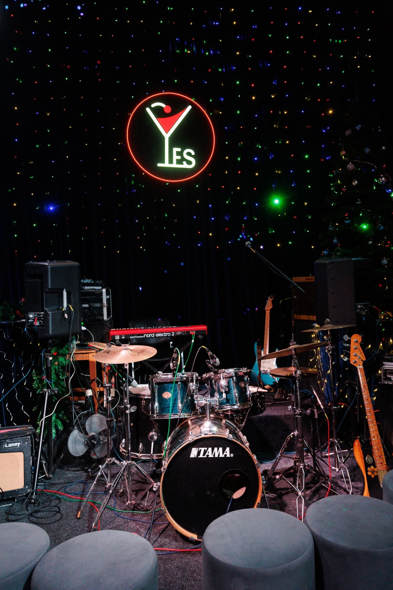 Yes Club