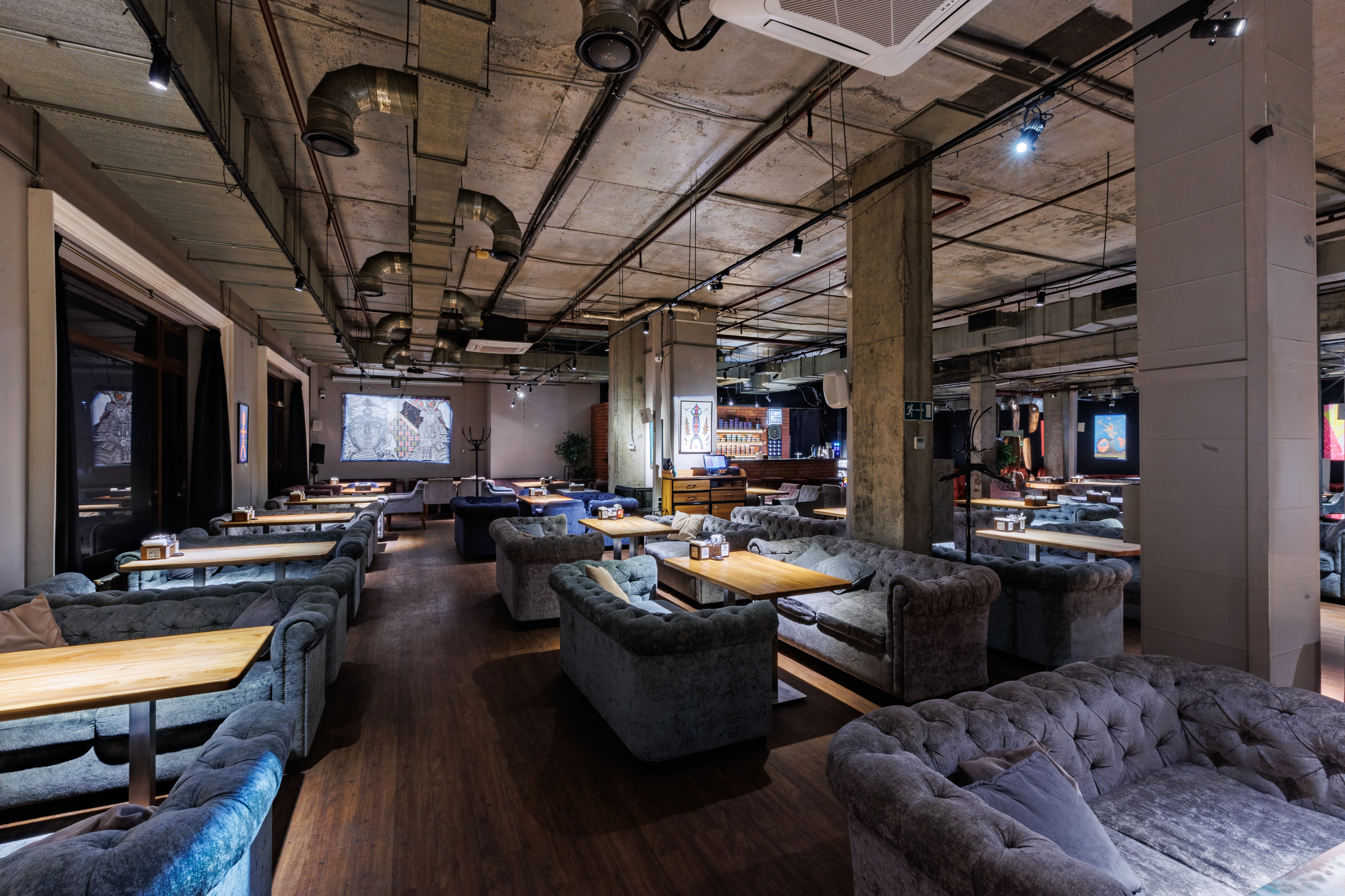 1st Gallery Lounge на Сибгата Хакима