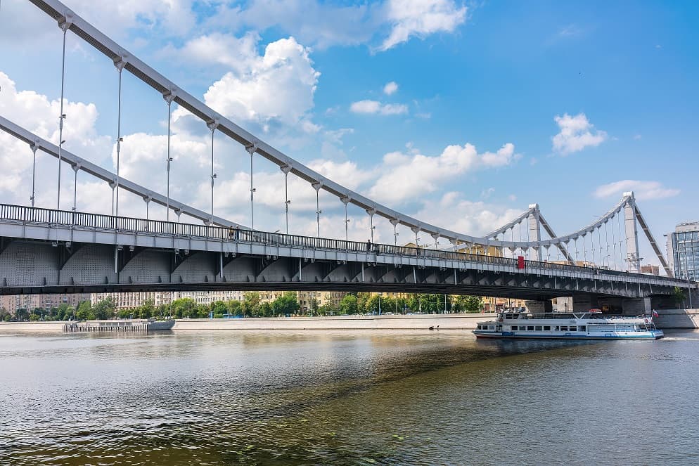 Прогулка по маршруту «Крымский мост» — «Крымский мост»