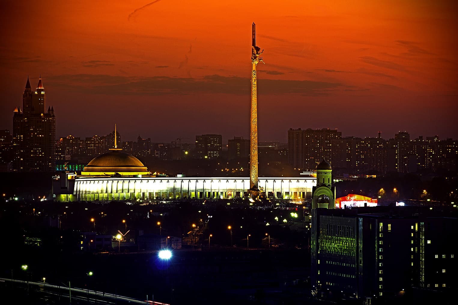 Этих дней не смолкнет слава (3 дня)