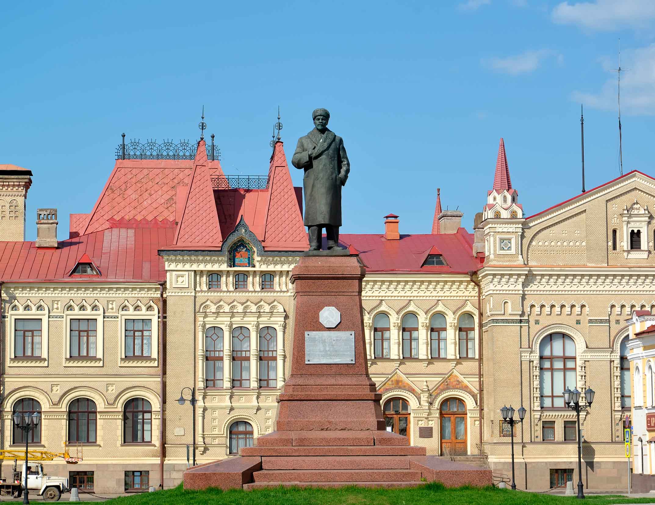 Наследие советской эпохи. День в стиле СССР в Рыбинске