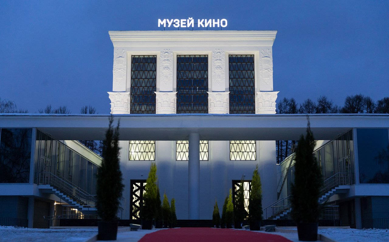 Зимняя Москва в кадре советских фильмов