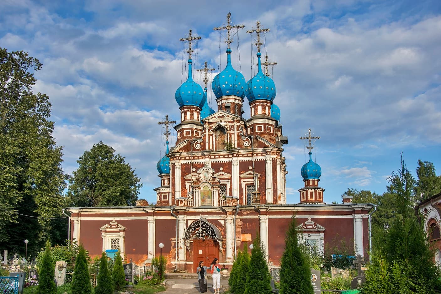 Устюжна — уездный город