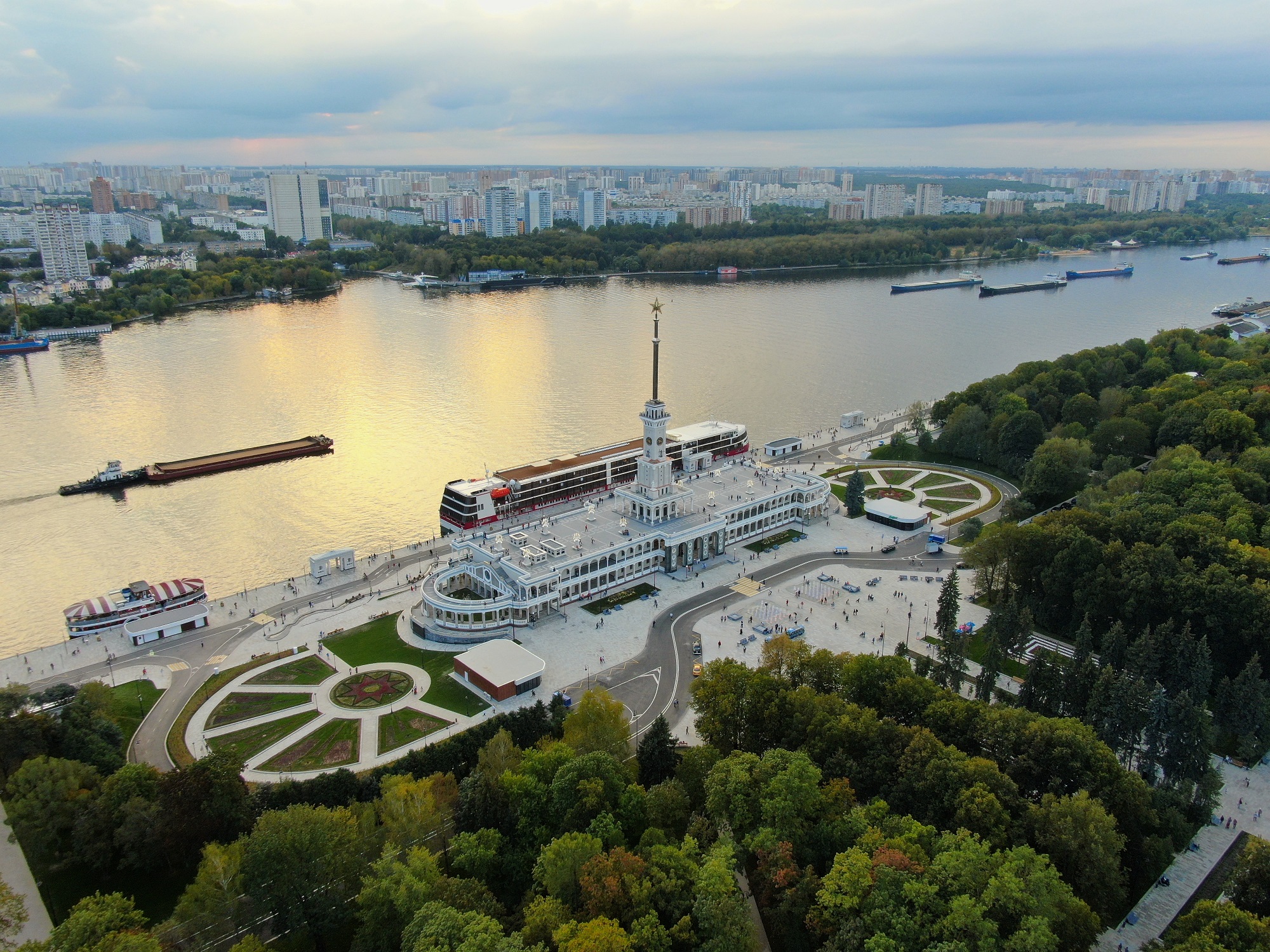 Играй в Москву: Порт пяти морей. Легенда якоря